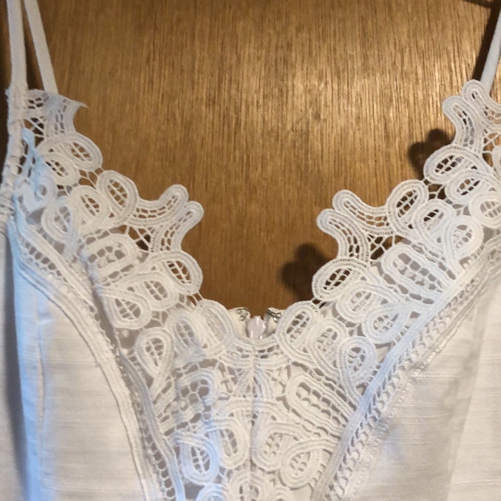 Dress - Picture 2 of 5
